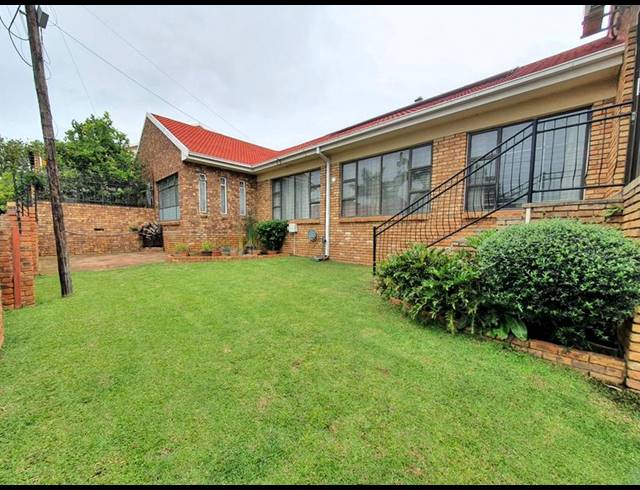 5 BEDROOM HOUSE FOR SALE IN WONDERBOOM